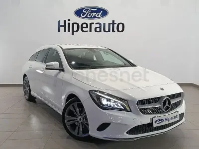 Usado Mercedes CLA200 Shooting Brake 136 CV (100 kW) 2018 Blanco Familiar