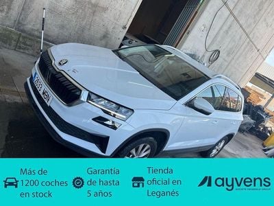 Usado Skoda Karoq Ambition 150 CV (110 kW) 2022 Blanco SUV