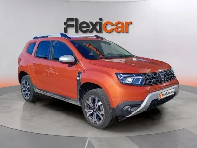 Begagnad Dacia Duster Prestige 150 HK (110 kW) 2022 Orange SUV