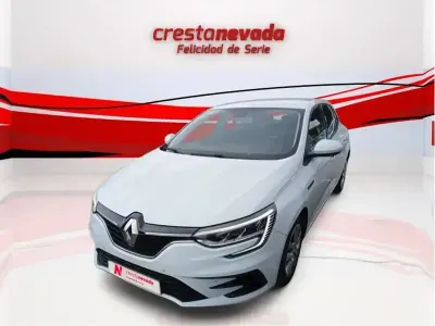 Usado Renault Mégane II Intens 115 CV (84 kW) 2021 Blanco Berlina