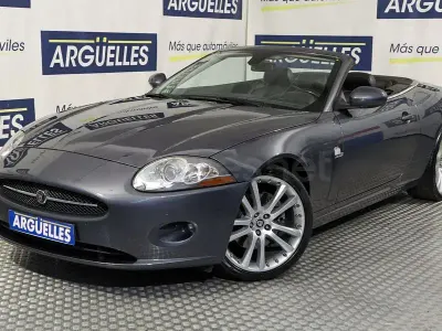 Usado Jaguar XK8 298 CV (219 kW) 2006 Gris / plata Descapotable
