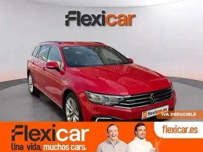 Usado VW Passat GTE 218 CV (160 kW) 2020 Rojo Familiar