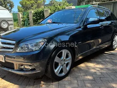 Usado Mercedes C350 Avantgarde 272 CV (200 kW) 2007 Negro Familiar