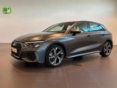 Usado Audi A3 Sportback S-Line 116 CV (85 kW) 2022 Gris Utilitario