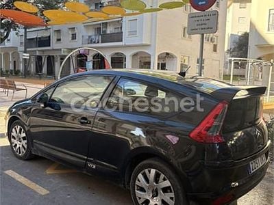 Usado Citroën C4 Exclusive 138 CV (101 kW) 2005 Negro Berlina
