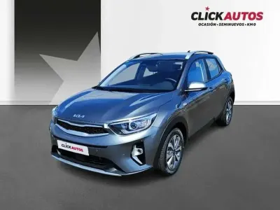 Usado Kia Stonic Active 101 CV (74 kW) 2025 Gris SUV