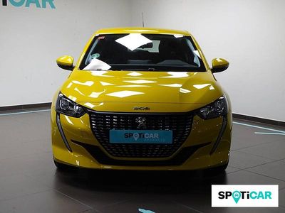 Usado Peugeot 208 Active 101 CV (74 kW) 2021 Dorado Utilitario