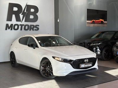 Käytetty Mazda 3 Homura-Line 186 HP (136 kW) 2022 Valkoinen Sedan
