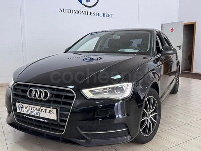 Używany Audi A3 Ambiente 122 KM (89 kW) 2013 Czarny Sedan/Limuzyna