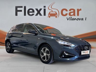 usado Hyundai i30 1.0 TGDI Essence Fastback Gasolina en Flexicar Vilanova 1