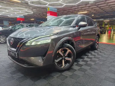 Usado Nissan Qashqai 140 CV (102 kW) 2022 Gris / plata SUV