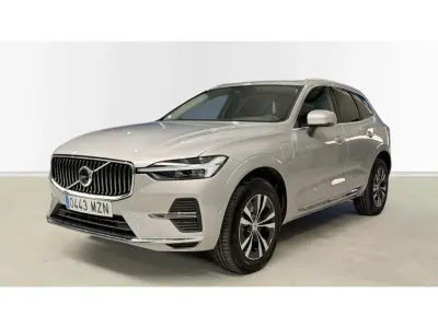 Usado Volvo XC60 Core 350 CV (257 kW) 2025 Gris plata SUV