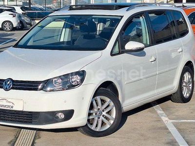 Usado VW Touran Advance 105 CV (77 kW) 2013 Blanco Monovolumen