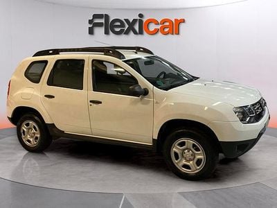 Usado Dacia Duster Acces 115 CV (84 kW) 2018 Blanco SUV