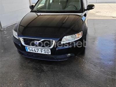 Volvo S40