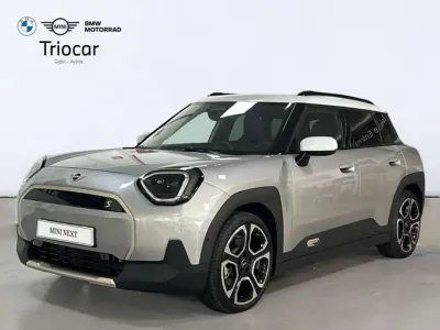 Używany Mini Aceman