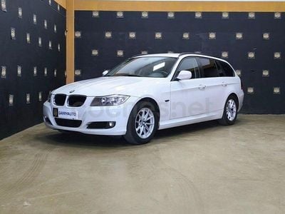 Usado BMW 318 143 CV (105 kW) 2010 Blanco Familiar