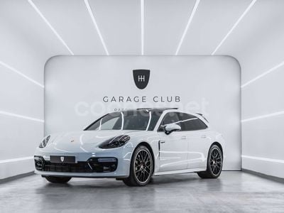 Porsche Panamera 4