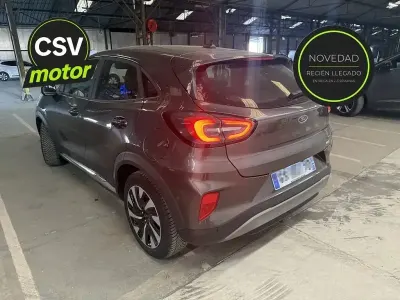 Usado Ford Puma Titanium 125 CV (91 kW) 2023 Gris SUV