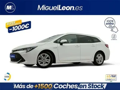 Usado Toyota Corolla Active 122 CV (89 kW) 2022 Blanco Familiar