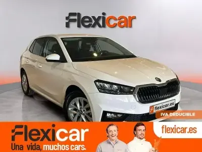 Käytetty Skoda Fabia Selection 95 HP (69 kW) 2025 Valkoinen Viistoperä