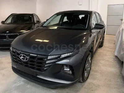 Usado Hyundai Tucson 150 CV (110 kW) 2021 Gris / plata SUV