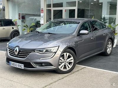 Usado Renault Talisman Zen 130 CV (95 kW) 2018 Gris / plata Berlina
