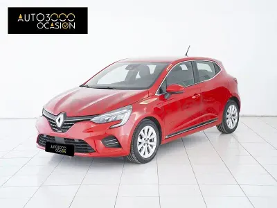 Używany Renault Clio V Zen 100 KM (73 kW) 2022 Czerwony Sedan/Limuzyna