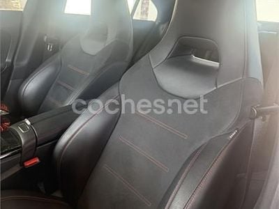 Mercedes CLA250