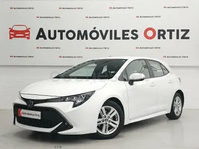 Usado Toyota Corolla Active 122 CV (89 kW) 2022 Blanco Berlina