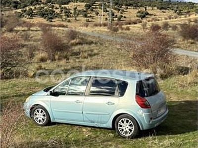 Usado Renault Scénic II Dynamique 105 CV (77 kW) 2008 Azul Monovolumen
