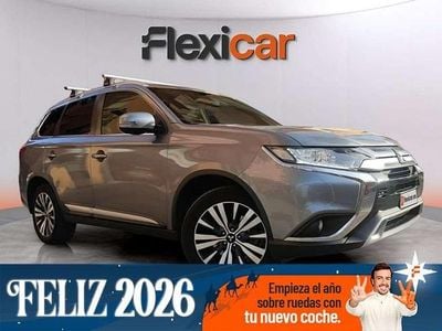 Gris Usado 2020 Mitsubishi Outlander Motion SUV | 16.990 € (Buen precio)