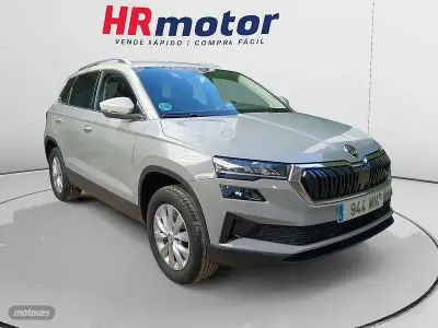 Usado Skoda Karoq Ambition 116 CV (85 kW) 2024 Gris SUV