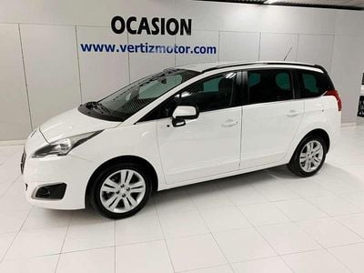 Blanco Usado 2015 Peugeot 5008 Style Monovolumen | 13.900 €