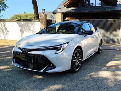 Usado Toyota Corolla Sport 196 CV (144 kW) 2023 Blanco Utilitario