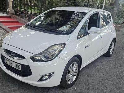 Usado Hyundai ix20 Comfort 116 CV (85 kW) 2014 Blanco Utilitario