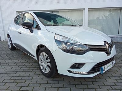 Usado Renault Clio IV Business 76 CV (55 kW) 2019 Blanco Berlina