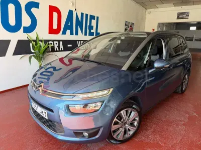 Usado Citroën Grand C4 Picasso Live 120 CV (88 kW) 2016 Azul Monovolumen
