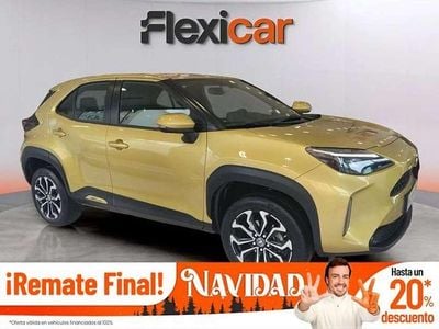 Amarillo Usado 2024 Toyota Yaris Cross Active SUV | 19.490 € (Super precio)