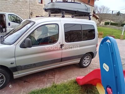 Usado Citroën Berlingo 75 CV (55 kW) 2009 Gris / plata Monovolumen
