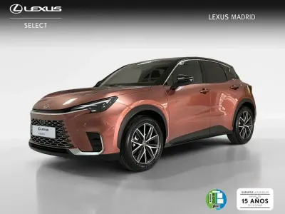 Usado Lexus LBX 136 CV (100 kW) 2025 Marrón SUV