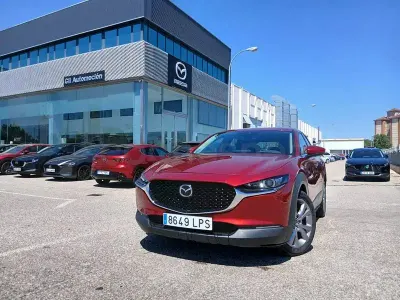 Usado Mazda CX-30 122 CV (89 kW) 2021 Granate SUV