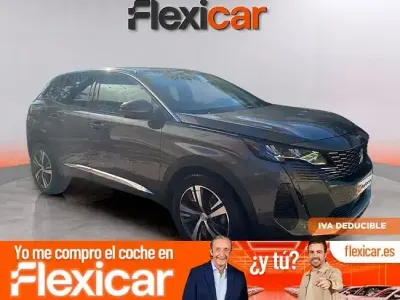 Usado Peugeot 3008 Allure 130 CV (95 kW) 2022 Gris SUV