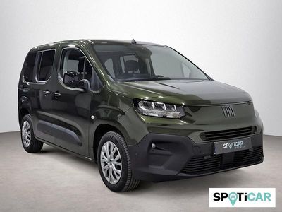 Usado Fiat Doblò 100 CV (73 kW) 2025 Verde Monovolumen