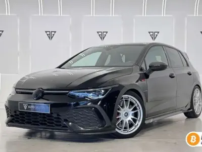 Usado VW Golf VIII GTI 245 CV (180 kW) 2022 Negro Utilitario