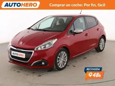 Usado Peugeot 208 Style 75 CV (55 kW) 2017 Rojo Utilitario