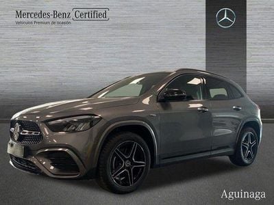 Gris montaña Usado 2026 Mercedes GLA200 AMG line SUV | 40.890 €