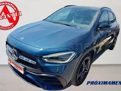 Usado Mercedes GLA200 150 CV (110 kW) 2021 Azul SUV
