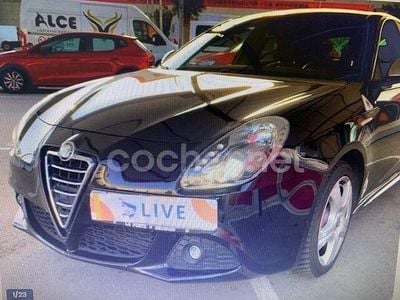 Negro Usado 2011 Alfa Romeo Giulietta Quadrifoglio Verde Utilitario | 13.990 € (Precio justo)