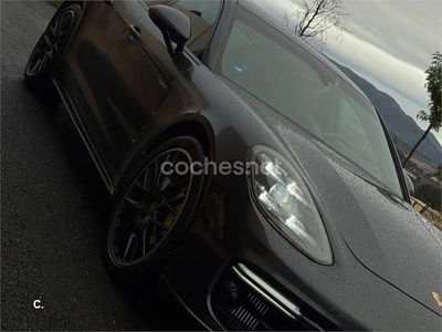 Gris / plata Usado 2019 Porsche Panamera 4 Berlina | 59.000 € (Super precio)